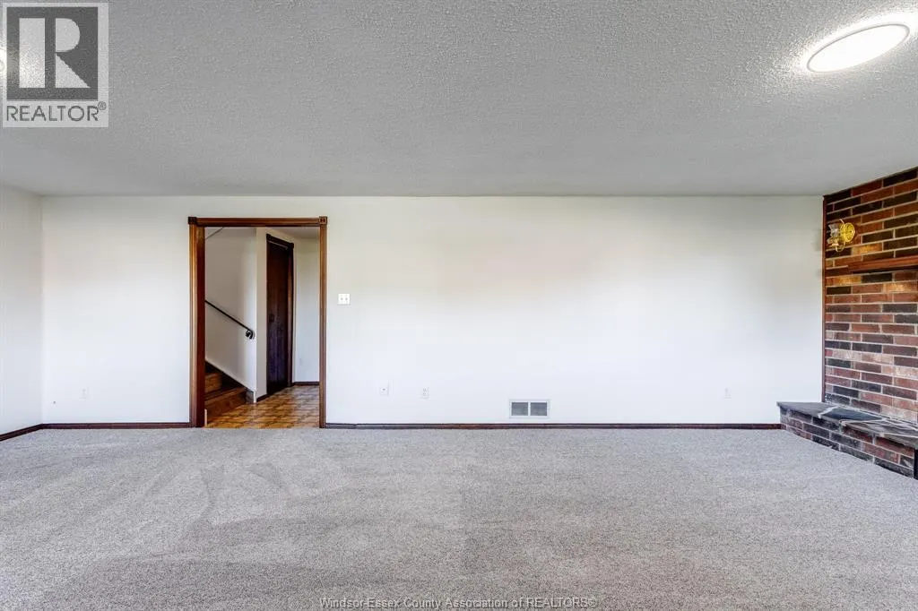 55 Windwood DRIVE