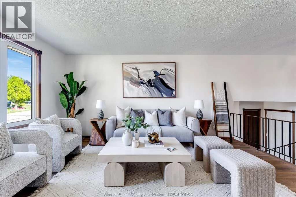 55 Windwood DRIVE