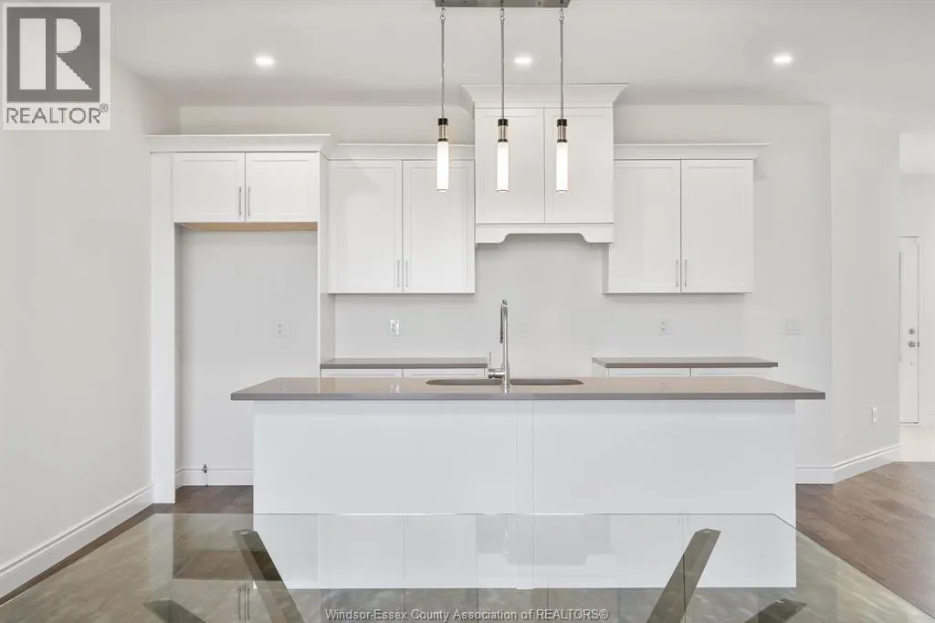 218 McLellan Avenue