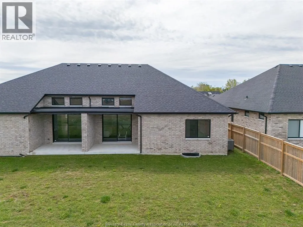 218 McLellan Avenue