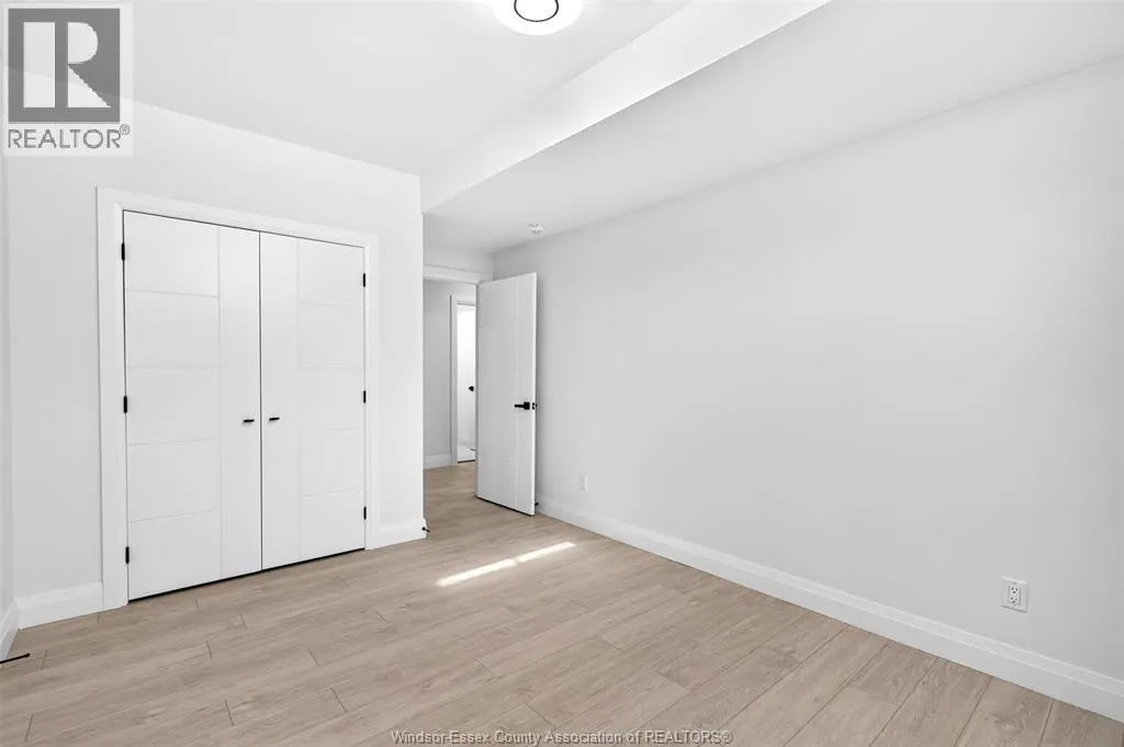 1420 MULLINS DRIVE