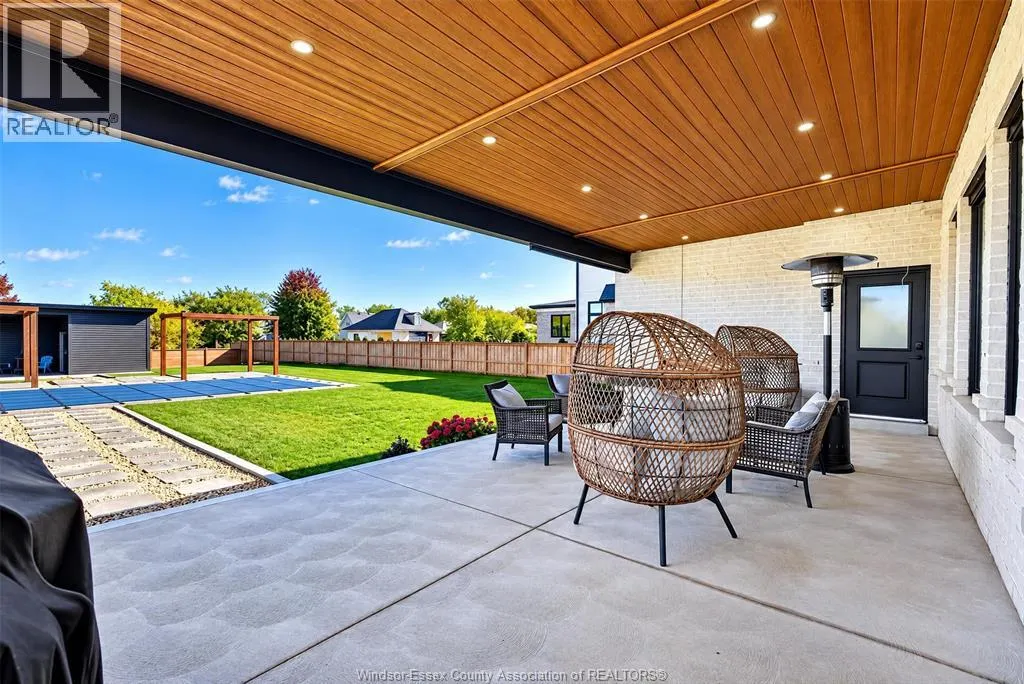 1420 MULLINS DRIVE