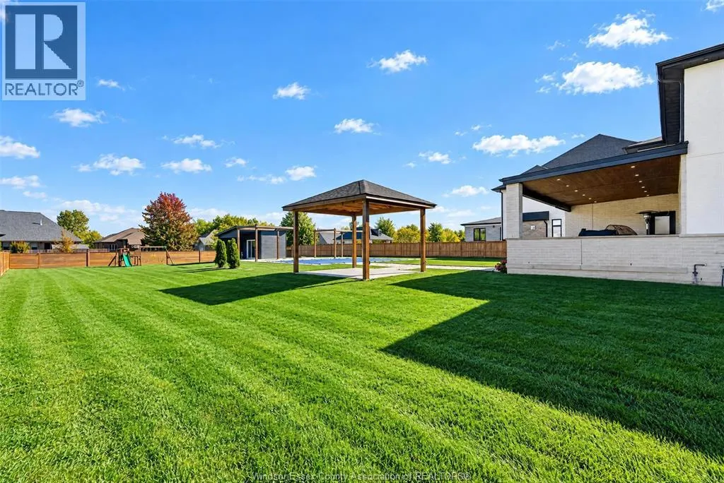 1420 MULLINS DRIVE