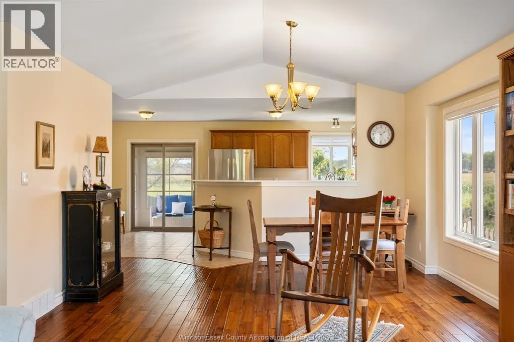837 Cottage Grove