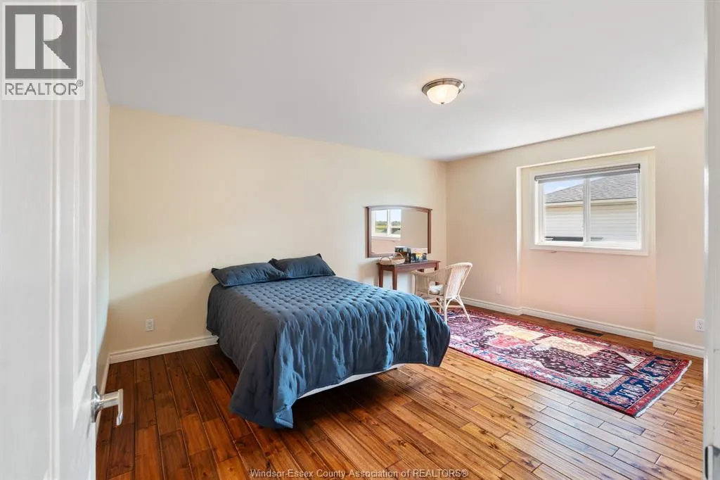 837 Cottage Grove
