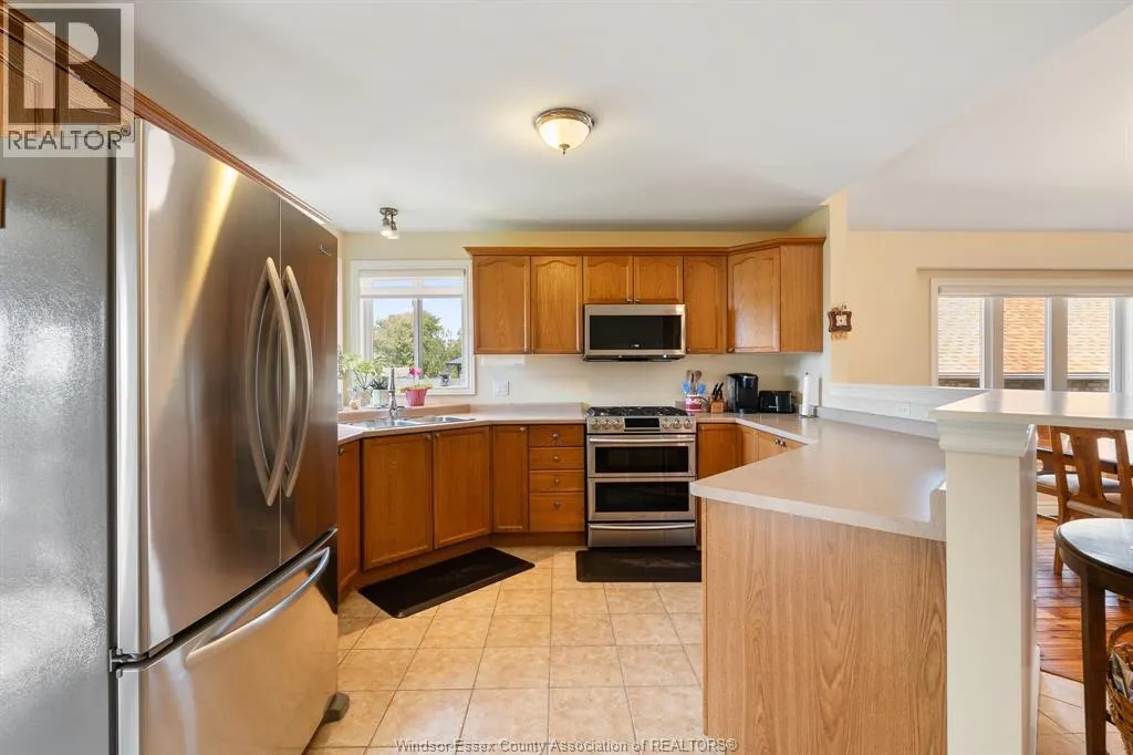 837 Cottage Grove