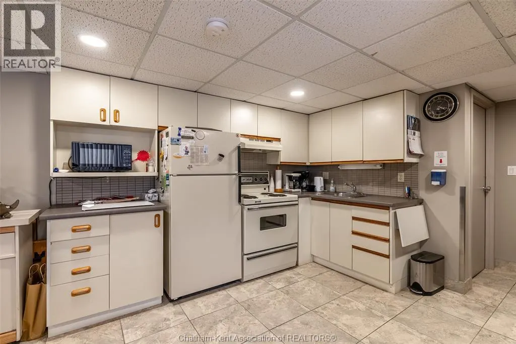 10 Van Allen AVENUE Unit# 903