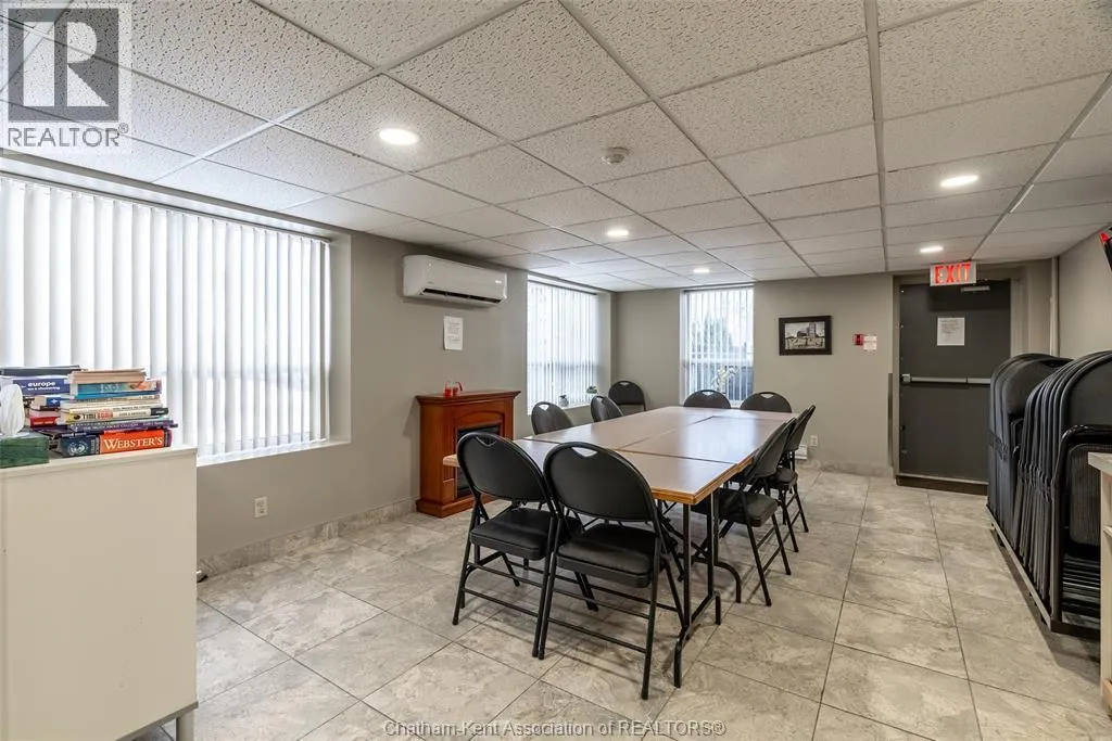 10 Van Allen AVENUE Unit# 903