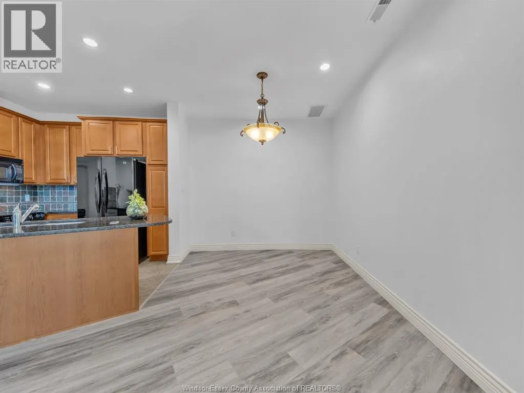 1225 RIVERSIDE Unit# 509