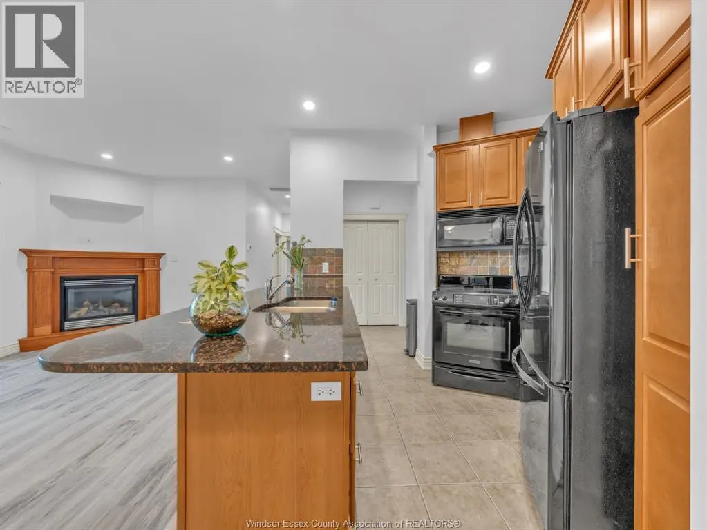 1225 RIVERSIDE Unit# 509