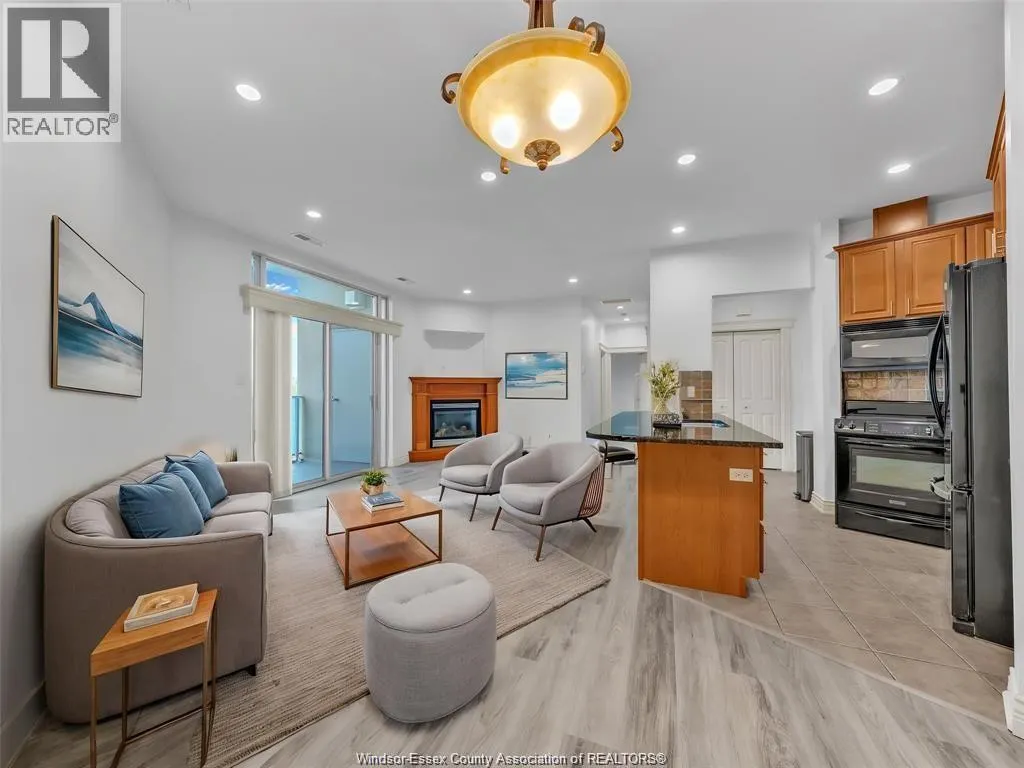 1225 RIVERSIDE Unit# 509