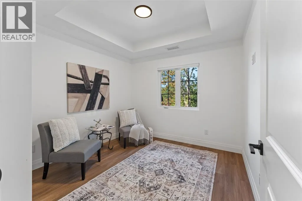 3817 HOWARD Unit# 309