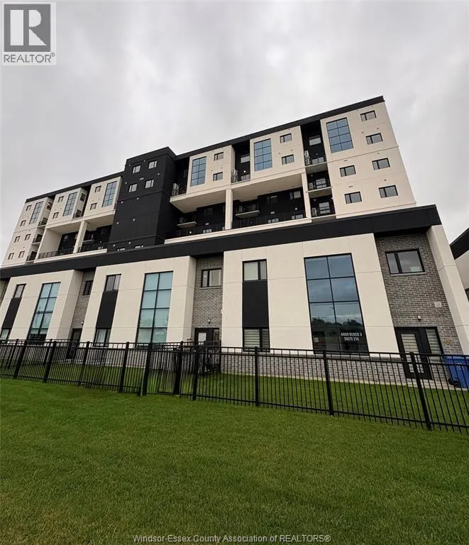 4400 LAURIER Unit# 601