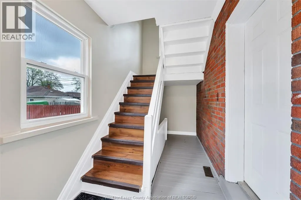 1564 ALEXIS ROAD Unit# UPPER