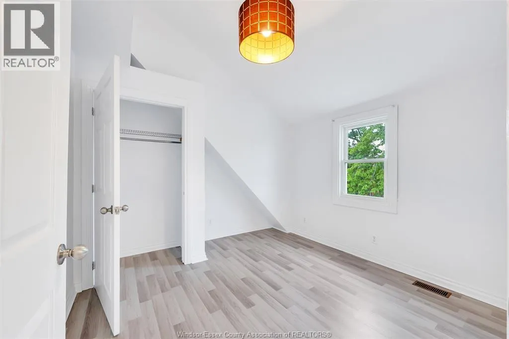 1564 ALEXIS ROAD Unit# UPPER