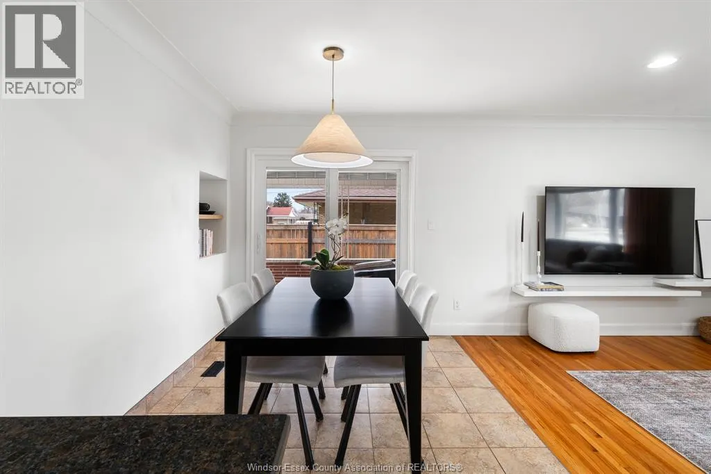 735 Lounsborough