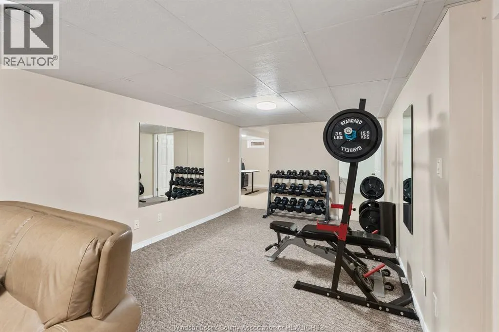735 Lounsborough
