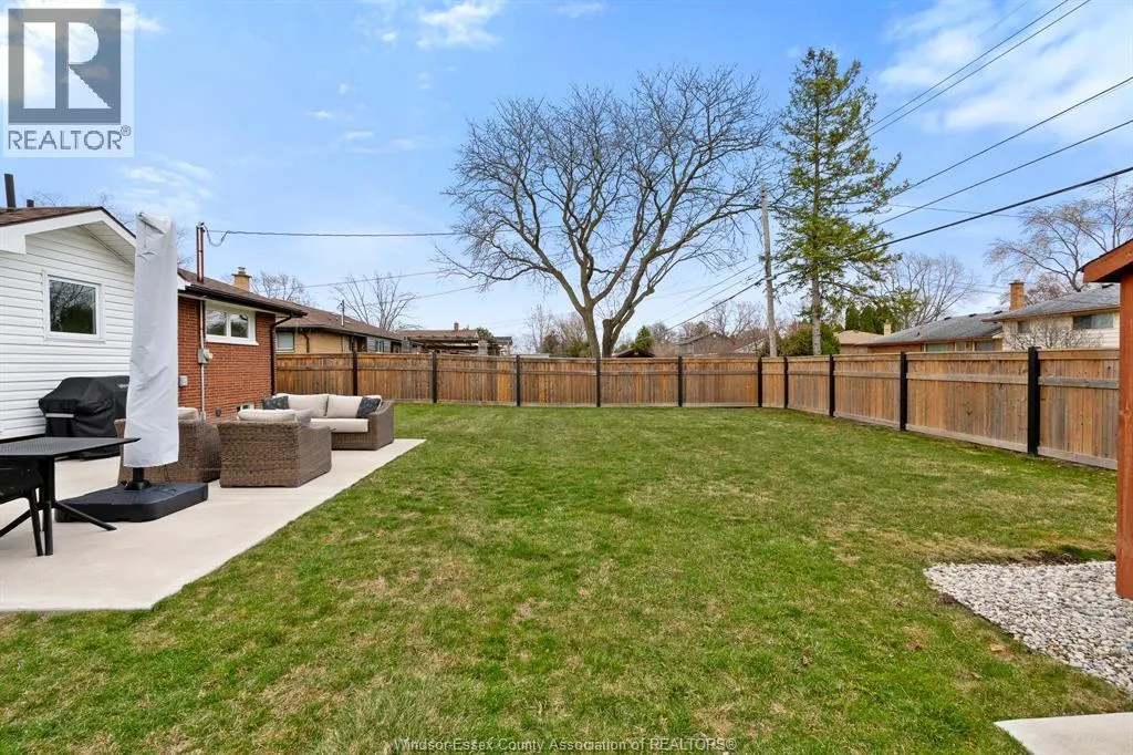 735 Lounsborough