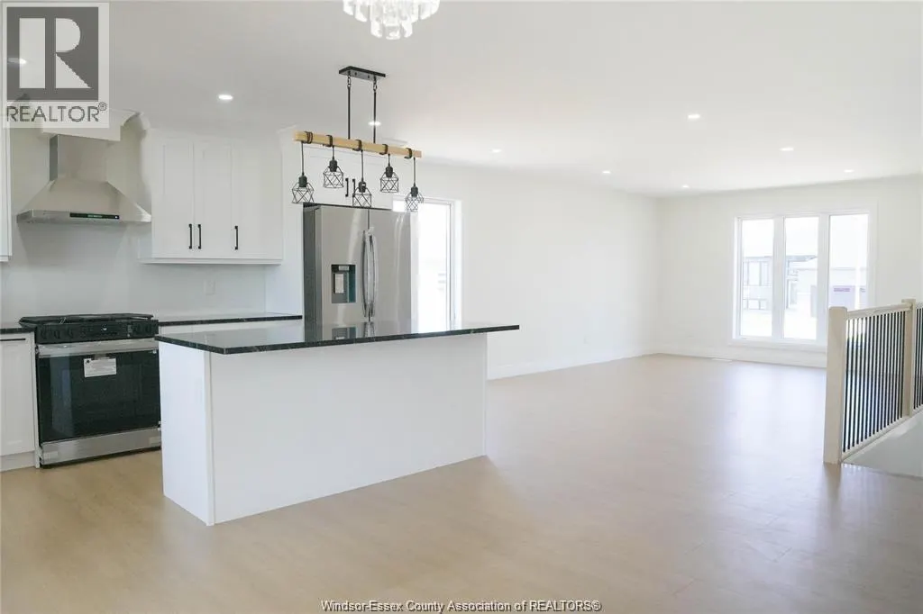 21 Hawthorne CRESCENT