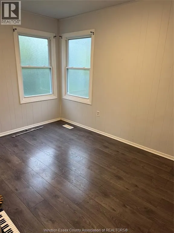 330 RENAUD LINE ROAD