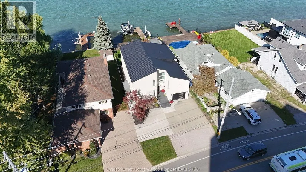 8678 RIVERSIDE DRIVE