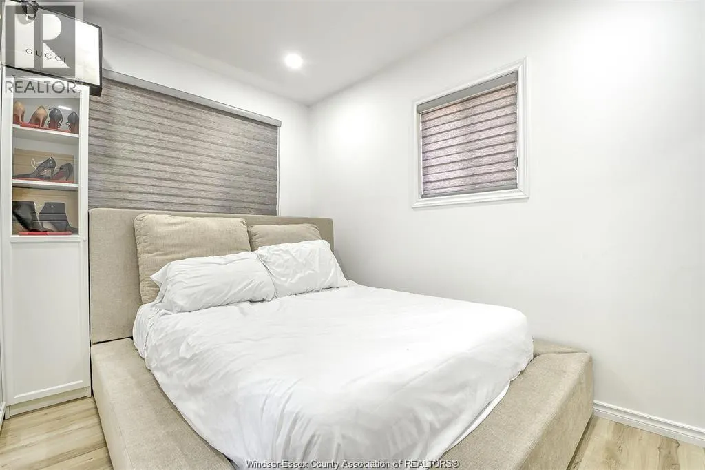 3262 Clemenceau
