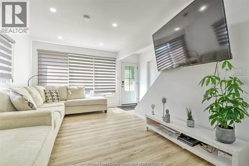 3262 Clemenceau