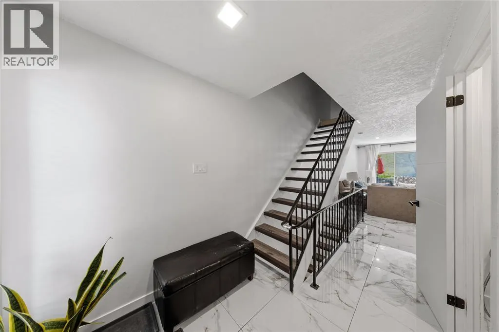 66 - 478 WILKINS STREET