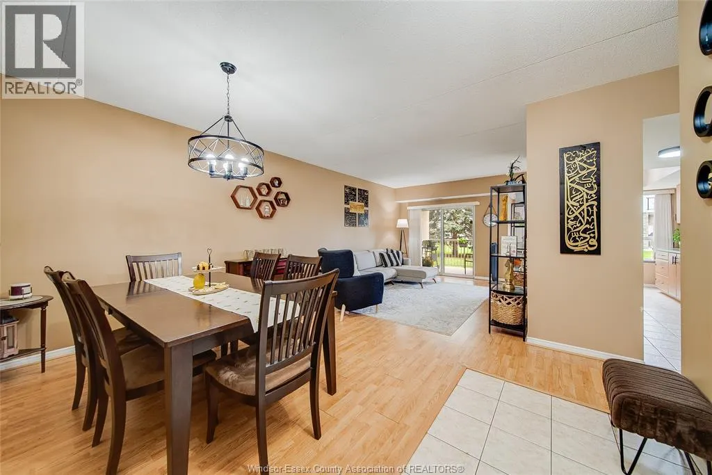 8335 WYANDOTTE STREET East Unit# 109