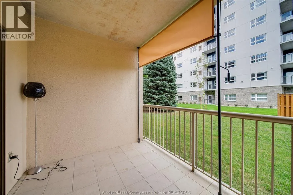 8335 WYANDOTTE STREET East Unit# 109