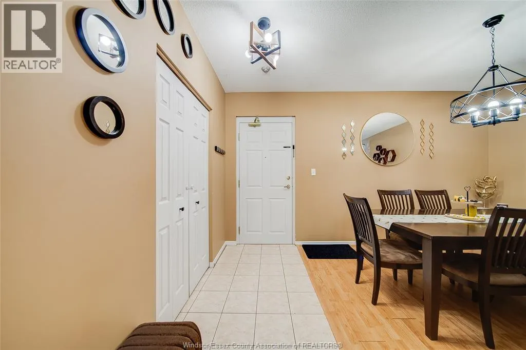 8335 WYANDOTTE STREET East Unit# 109