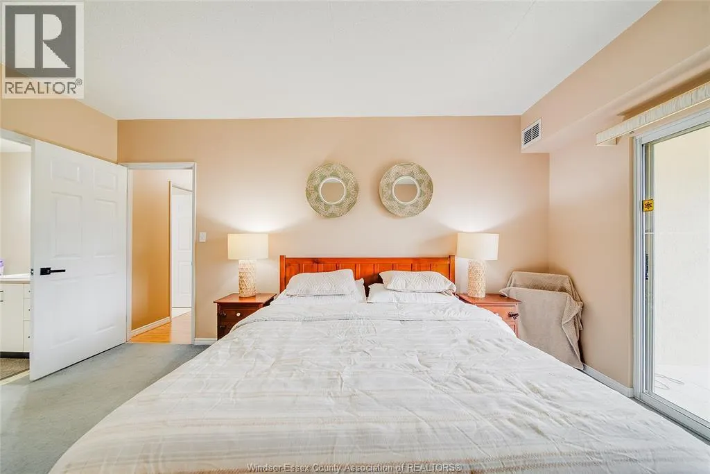 8335 WYANDOTTE STREET East Unit# 109