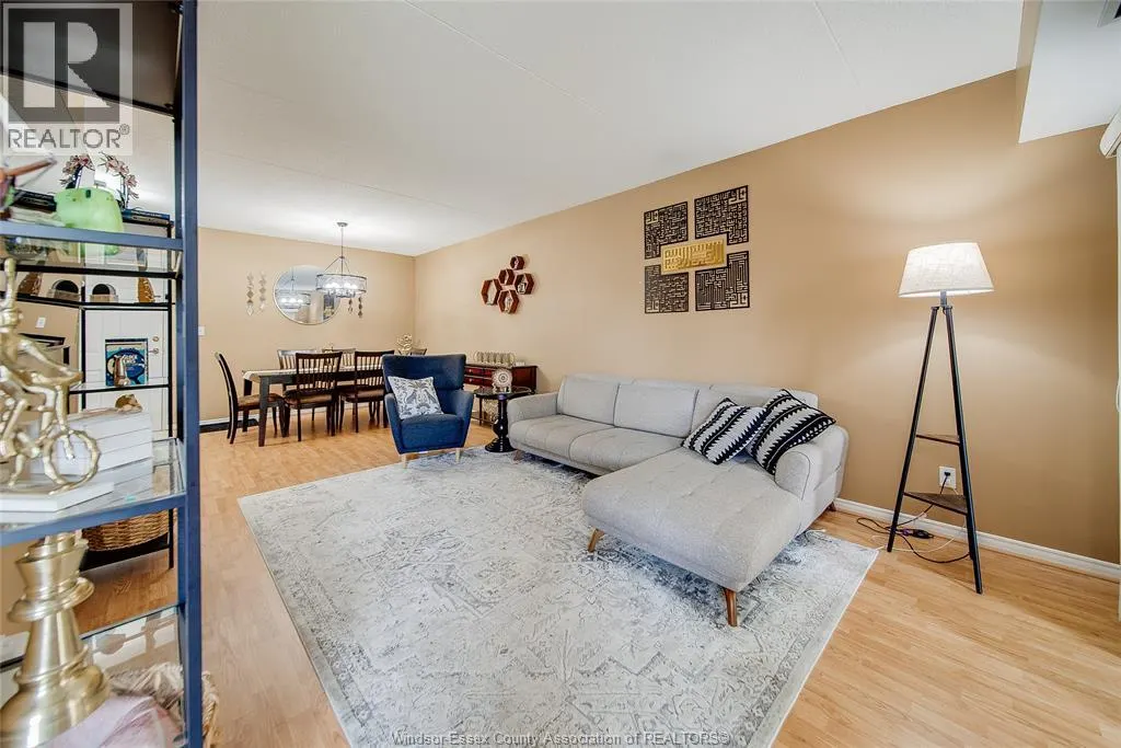 8335 WYANDOTTE STREET East Unit# 109
