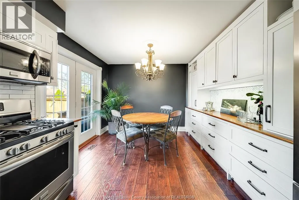 391 BETTY DRIVE