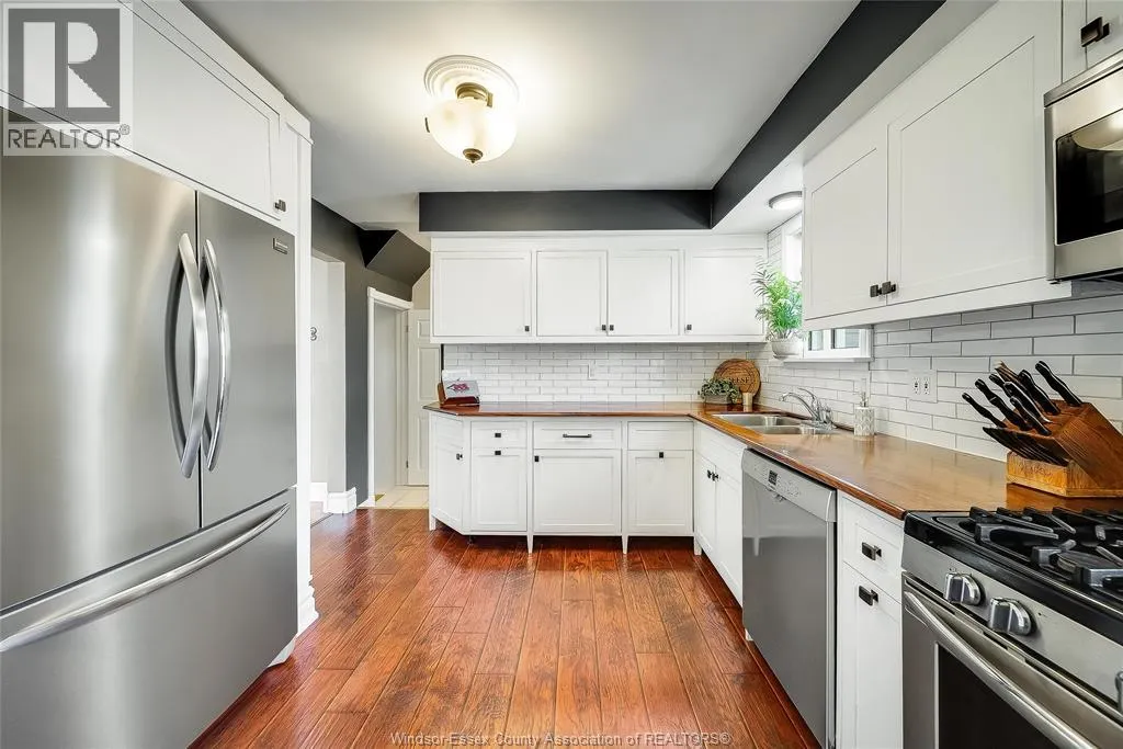 391 BETTY DRIVE