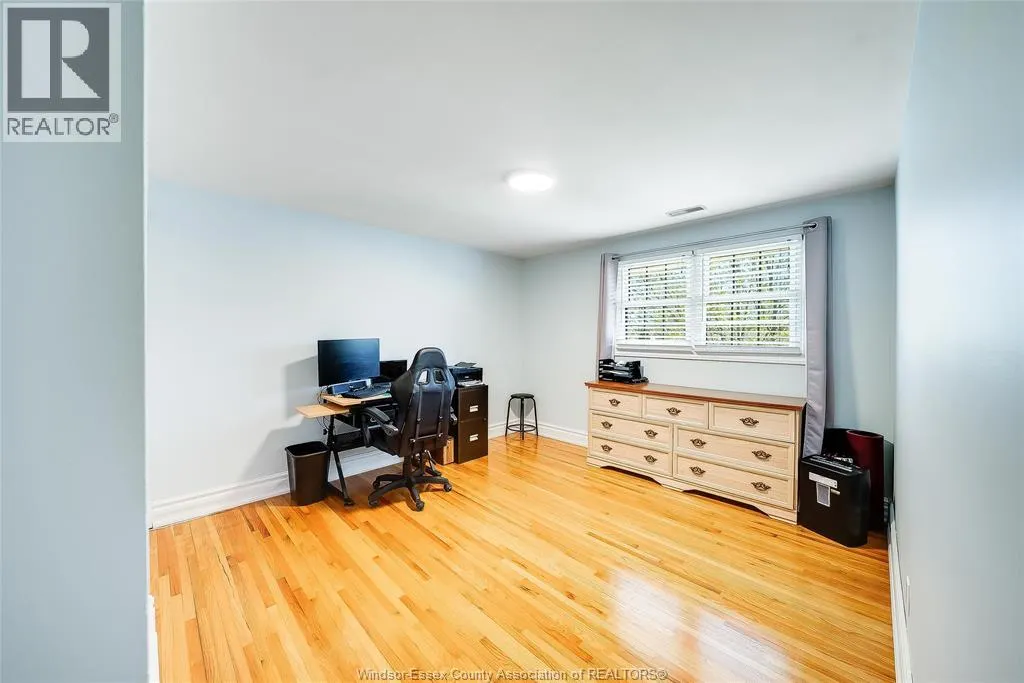 391 BETTY DRIVE