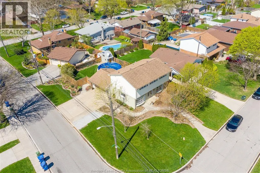 391 BETTY DRIVE