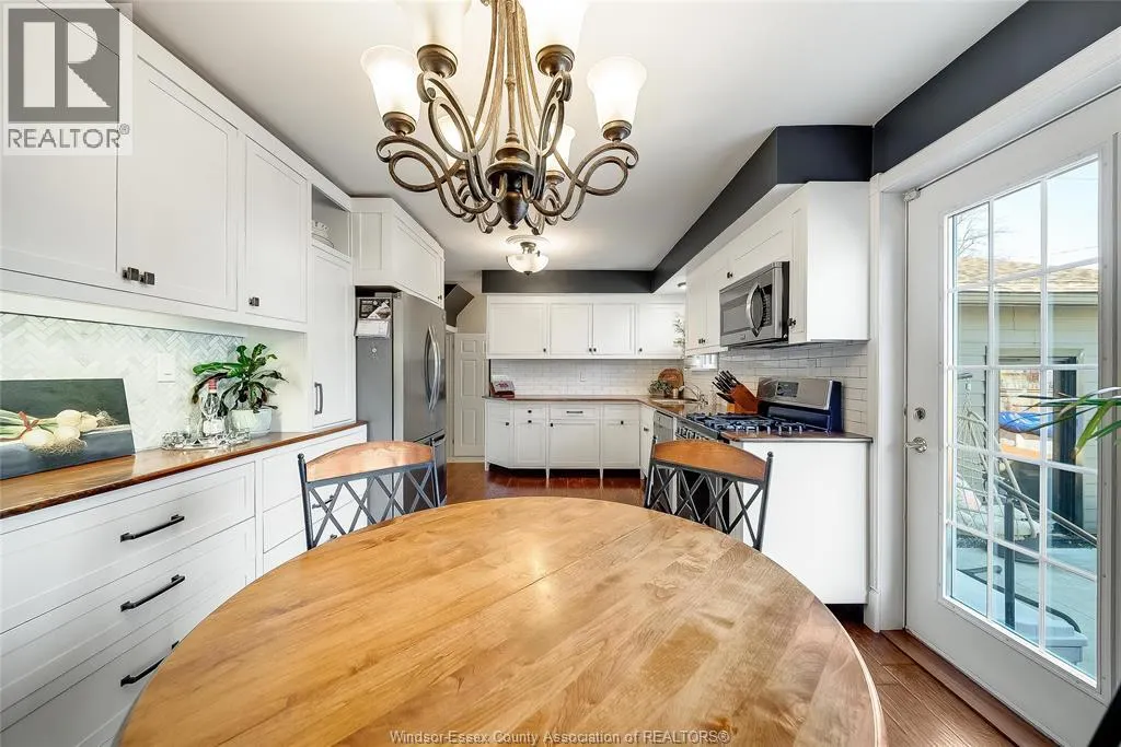 391 BETTY DRIVE