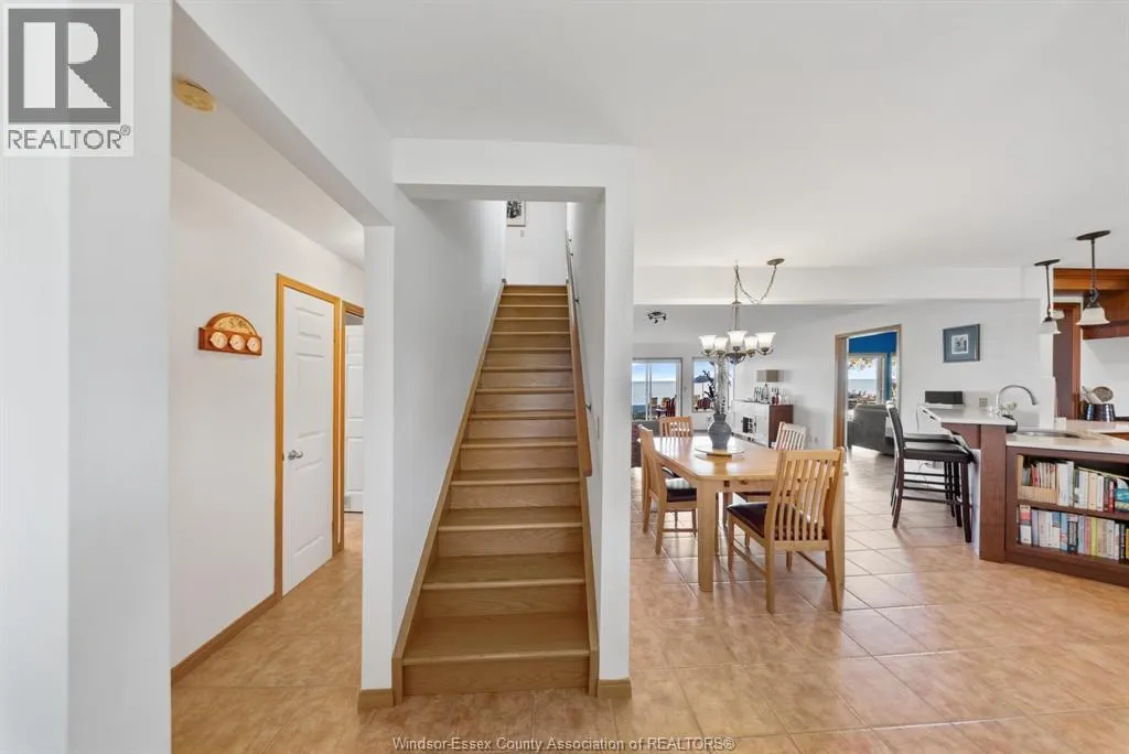 621 Ross Beach ROAD