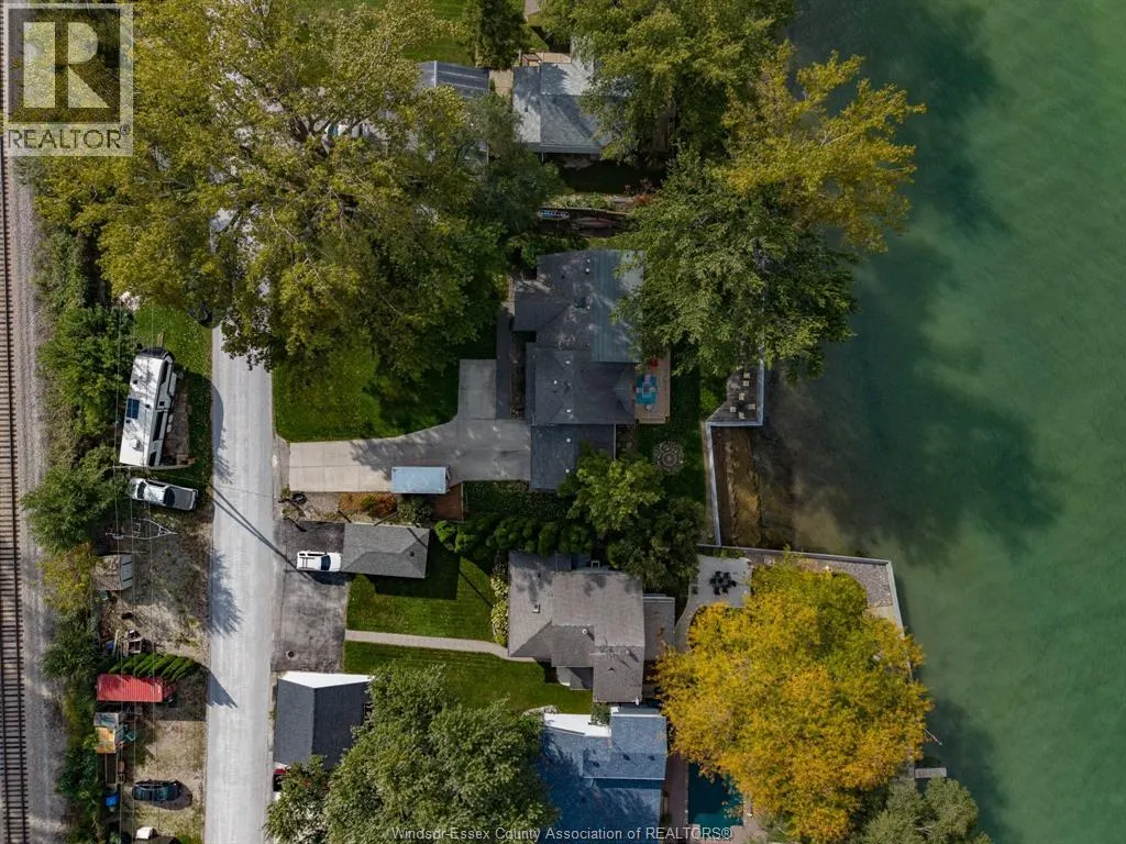 621 Ross Beach ROAD