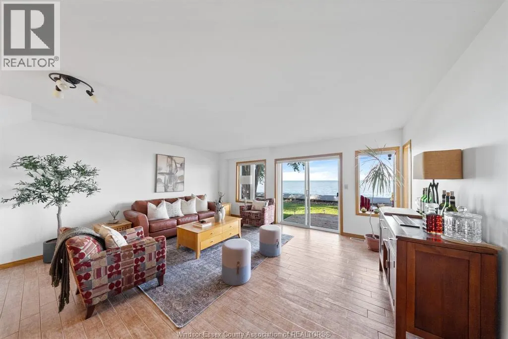 621 Ross Beach ROAD