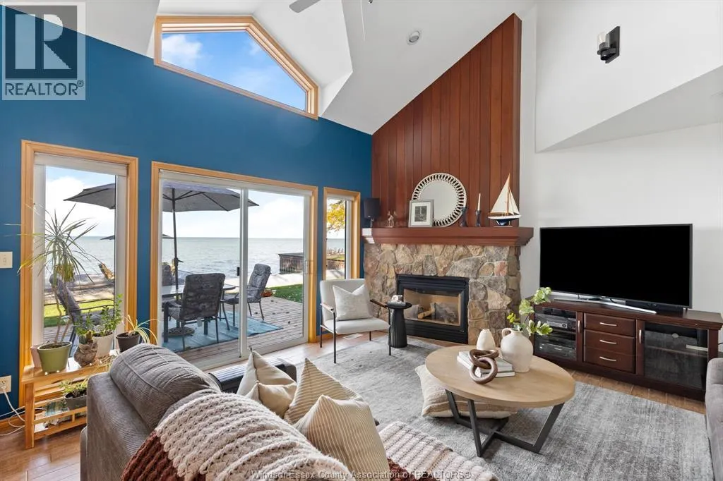 621 Ross Beach ROAD