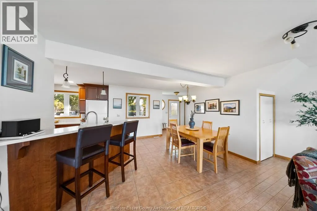 621 Ross Beach ROAD