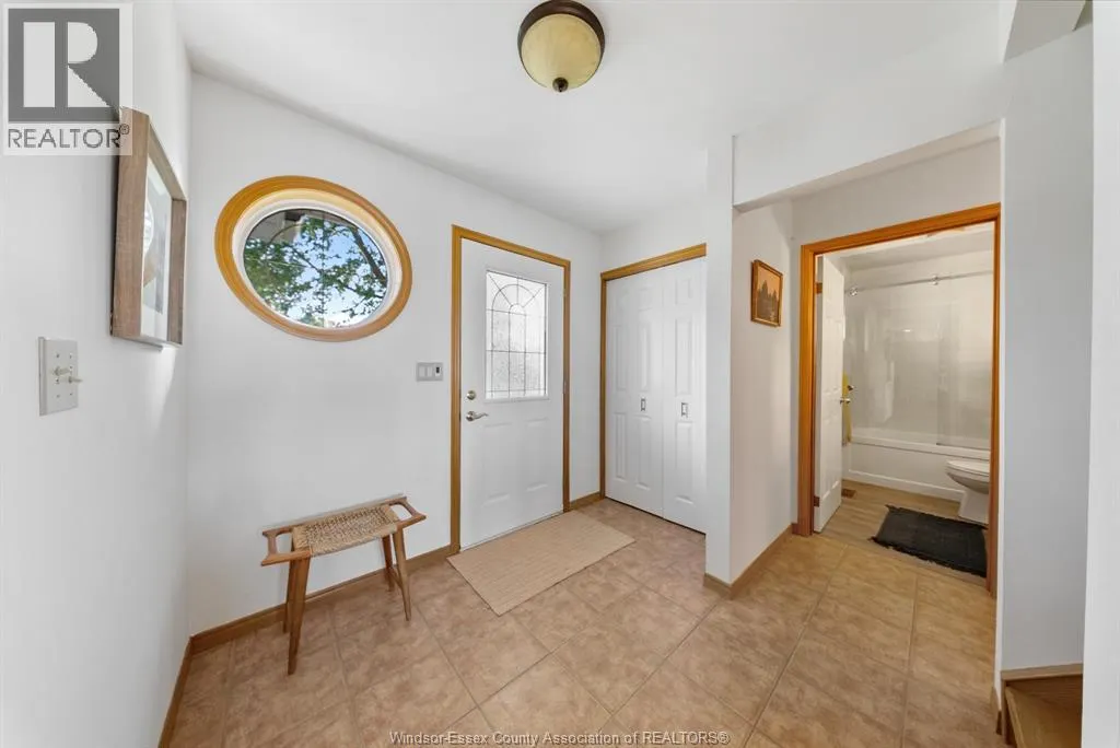 621 Ross Beach ROAD