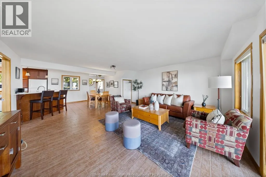 621 Ross Beach ROAD