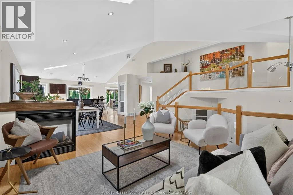 3162 Leisure CRESCENT