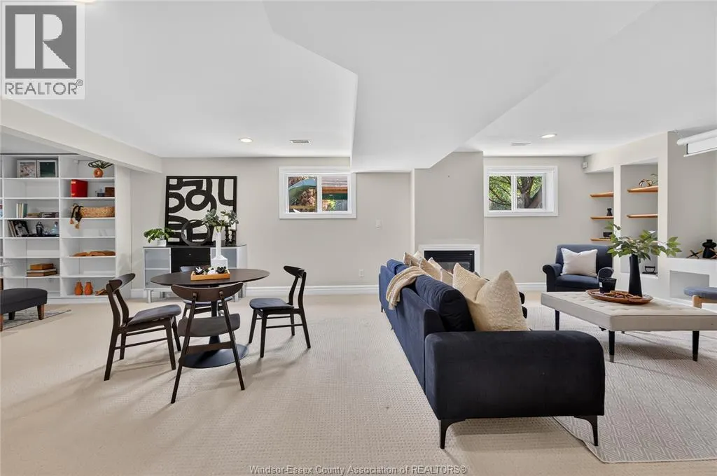 3162 Leisure CRESCENT
