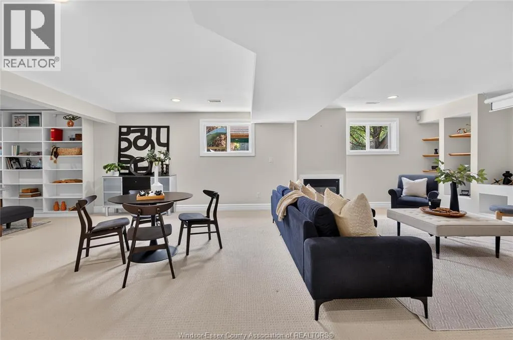 3162 Leisure CRESCENT