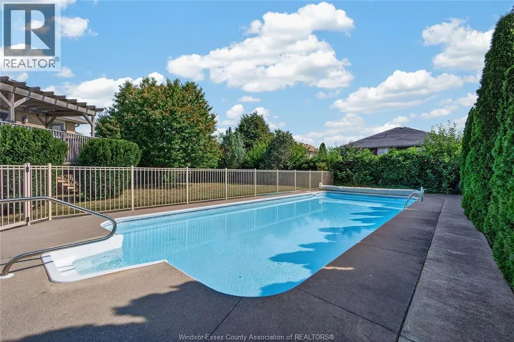 3162 Leisure CRESCENT