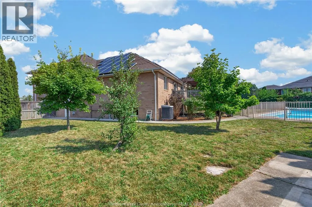 3162 Leisure CRESCENT